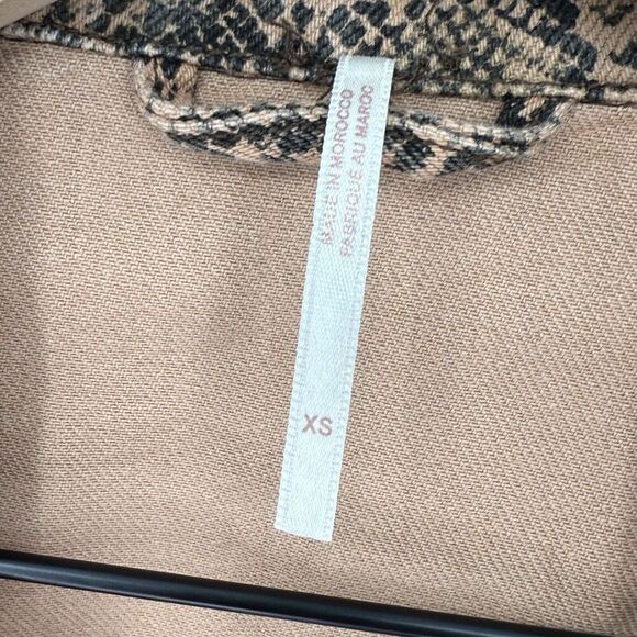 Free People Snakeskin Print Trucker Denim Jacket Brown Size XS - Picture 3 of 4